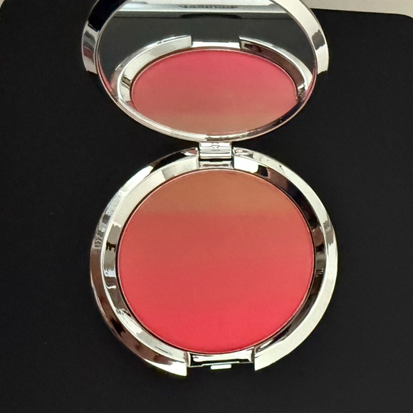 It Cosmetics CC+ Radiance Ombré Blush Coral Flush Discontinued - Picture 1 of 9